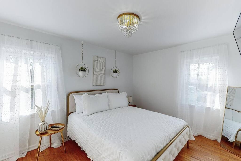 End Zone Escape-Light And Bright Hof Village Home Canton Exteriér fotografie